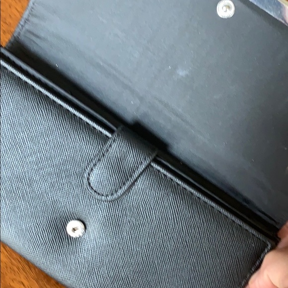 Black Wallet - Picture 2 of 5